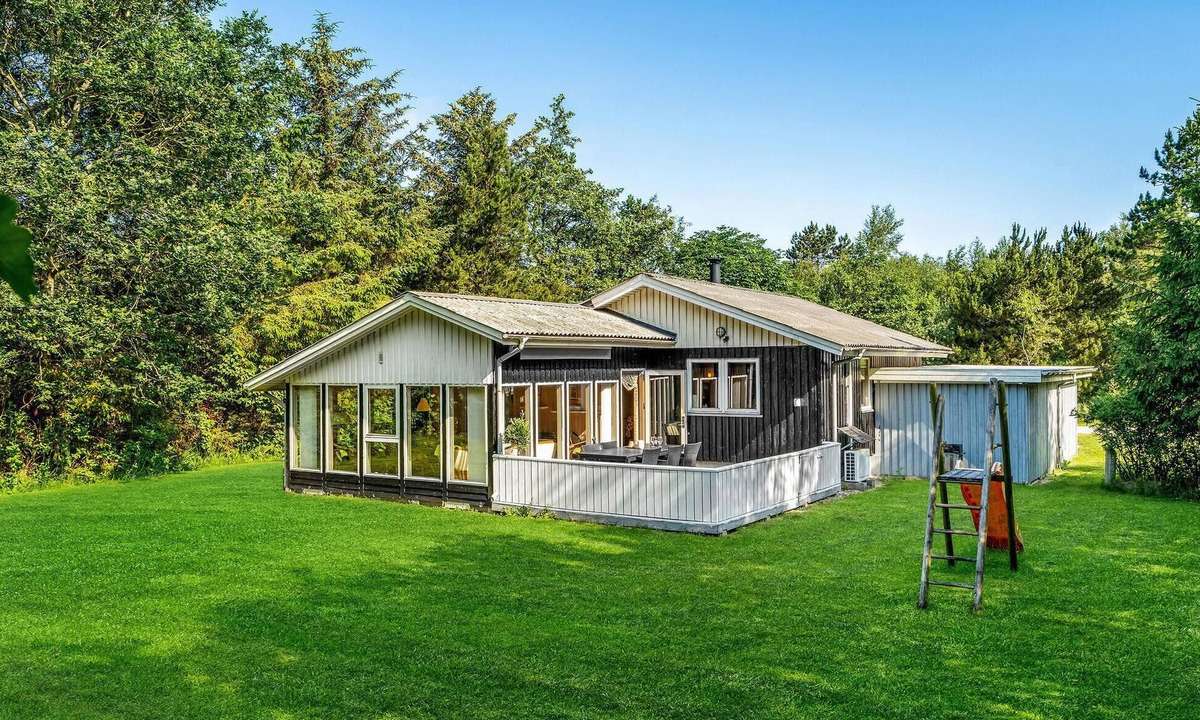 Thyholm House | Cozy home in Thyholm with WiFi