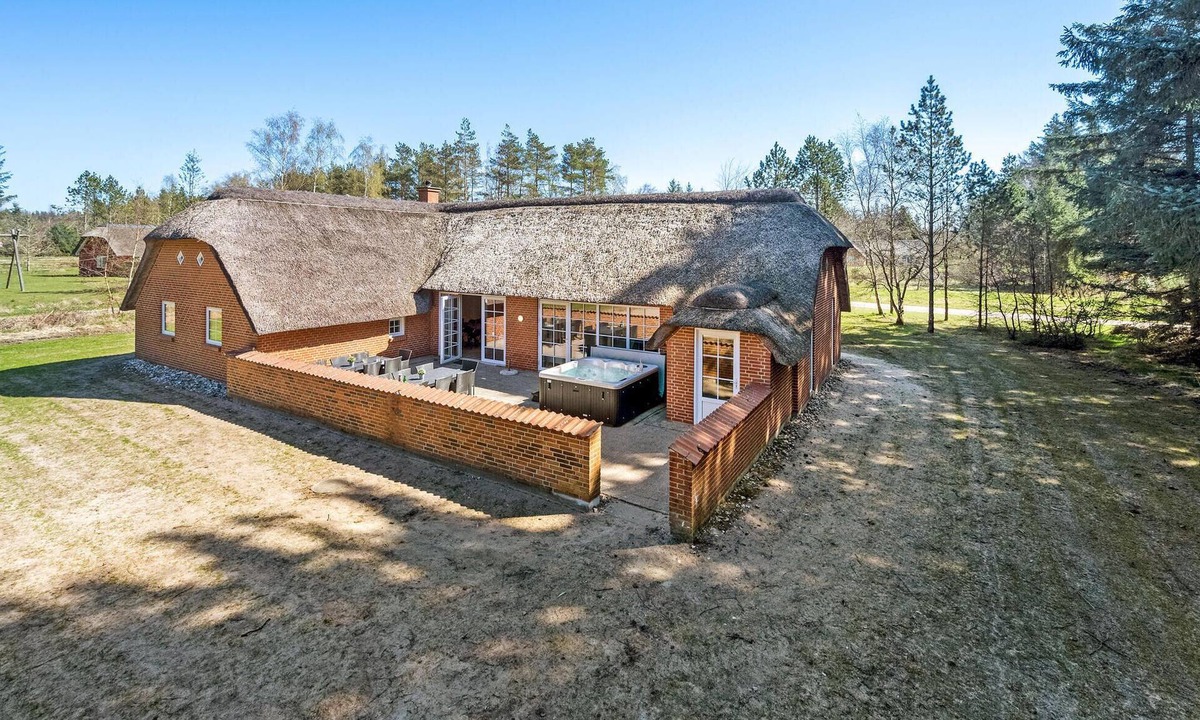 Øhuse House | Cozy home in Ulfborg with sauna