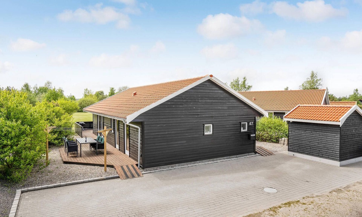 Marielyst House | Cozy home in Væggerløse with WiFi
