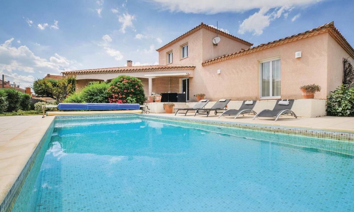 Villelongue-de-la-Salanque House | Cozy home in Villelongue