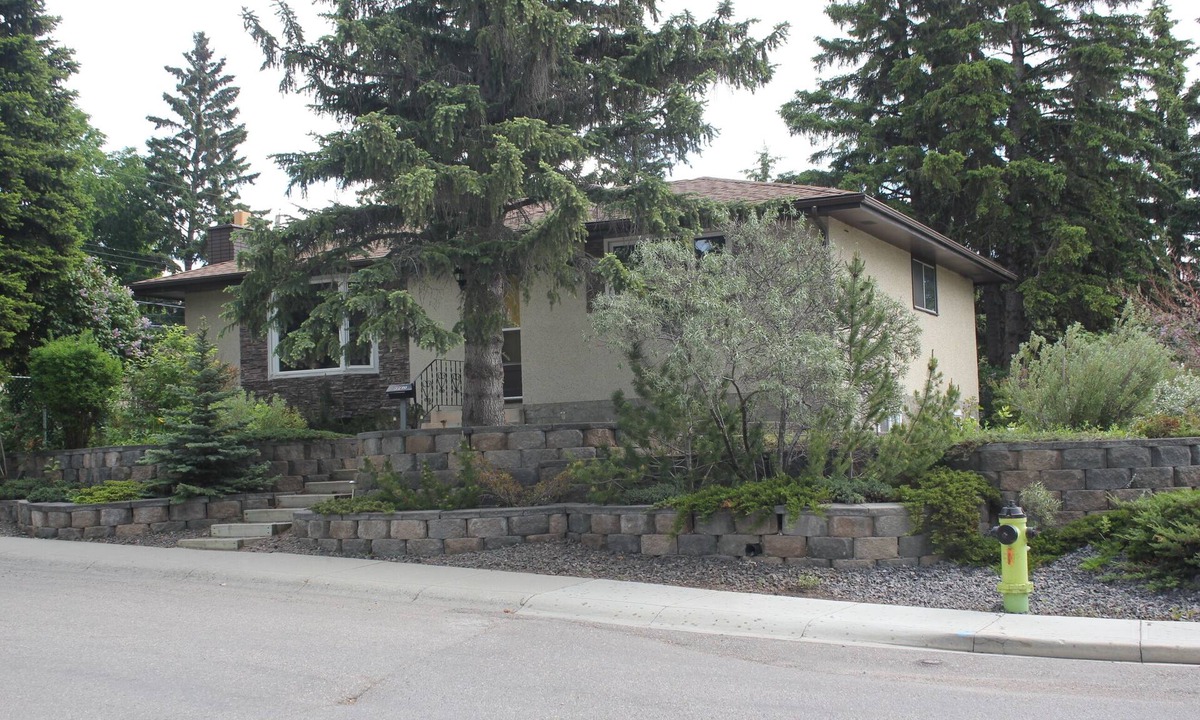 Brentwood House | COZY – HOMEY