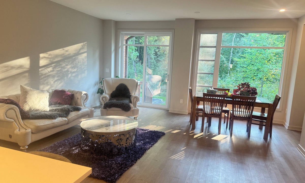 Ottawa Division House | Cozy House+3 bed room+ 2.5 bath room in Ottawa