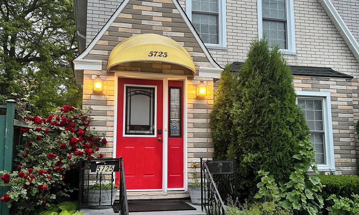 Niagara Falls Bed & Breakfast | Cozy House B&B