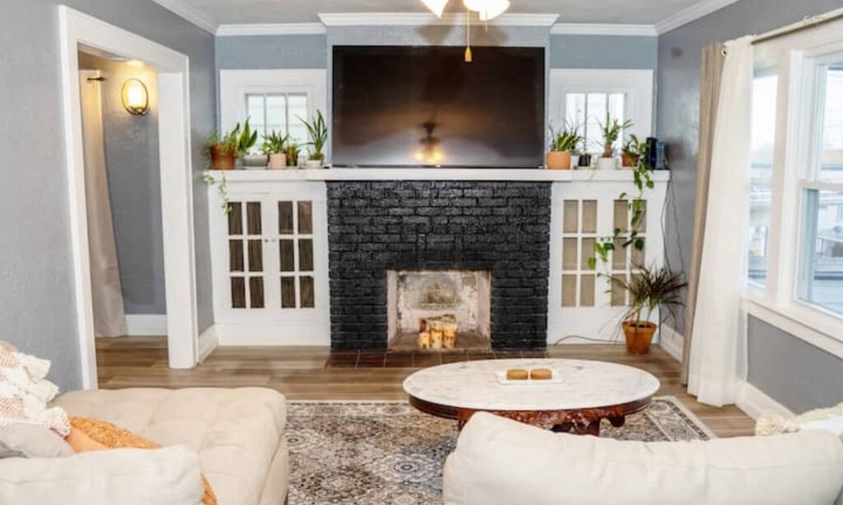 Strathmore House | Cozy house, close to SU and Downtown
