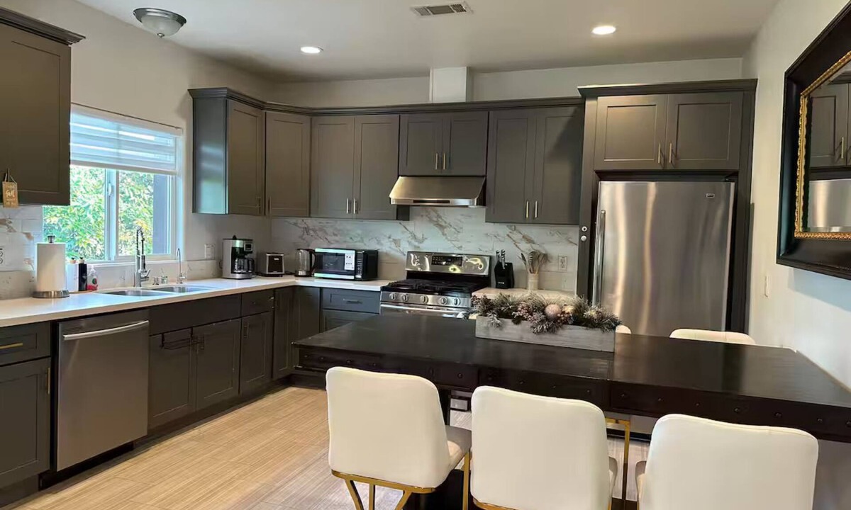 Cypress House | Cozy house in Cypress