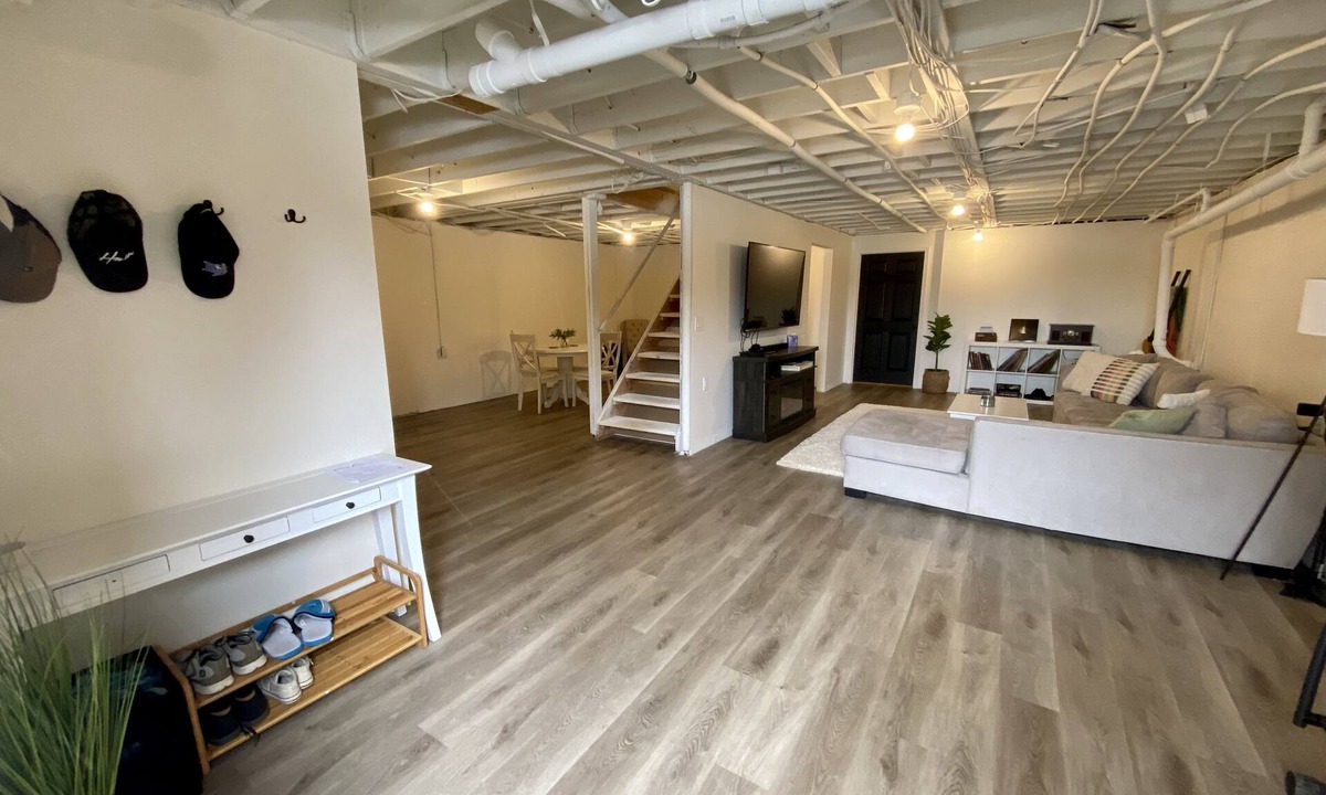 Evans Mills House | Cozy Industrial Apartmentnn