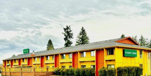 Centralia Hotel | Cozy Inn