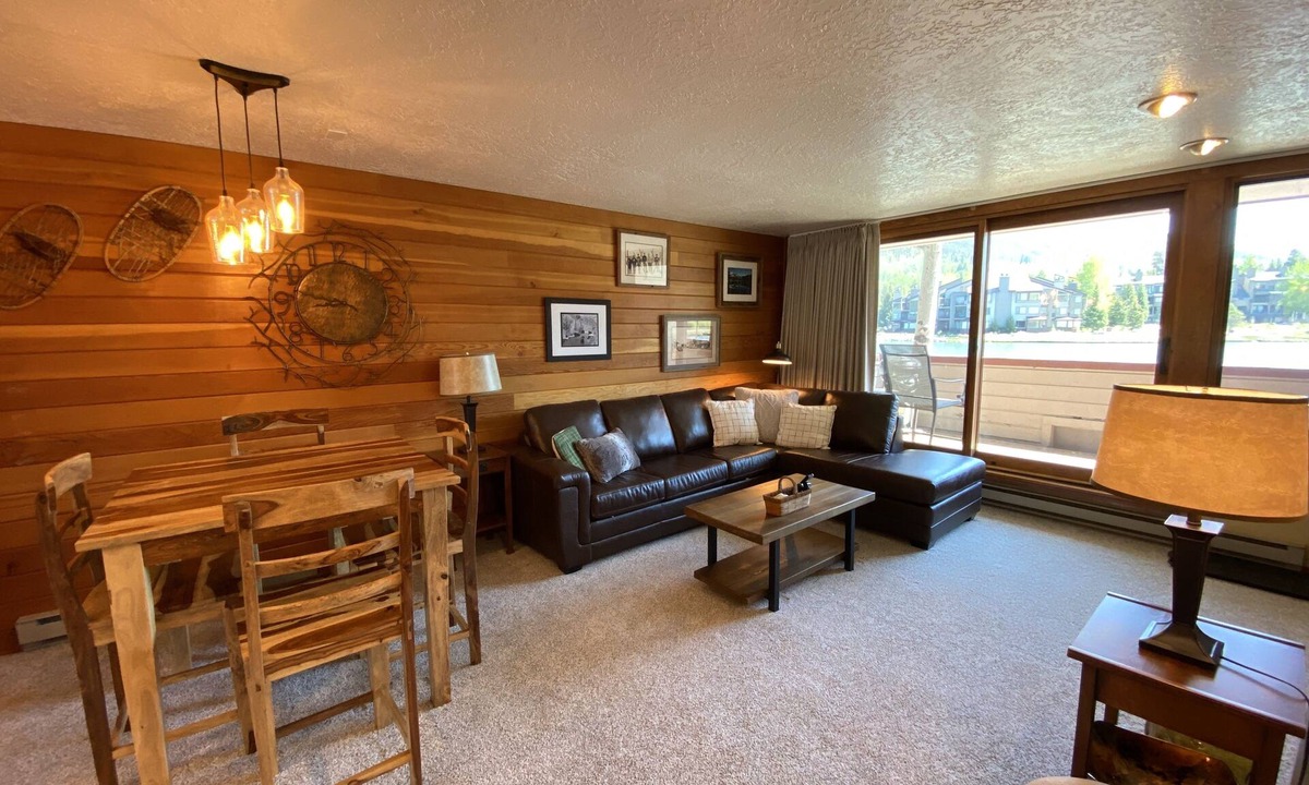 Lakeside Village Condo | Cozy Keystone Escape | Lake, Views + Trails