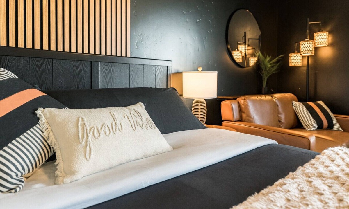 Boise Apartment | Cozy King Bed, Coffee Bar, Hot Tub