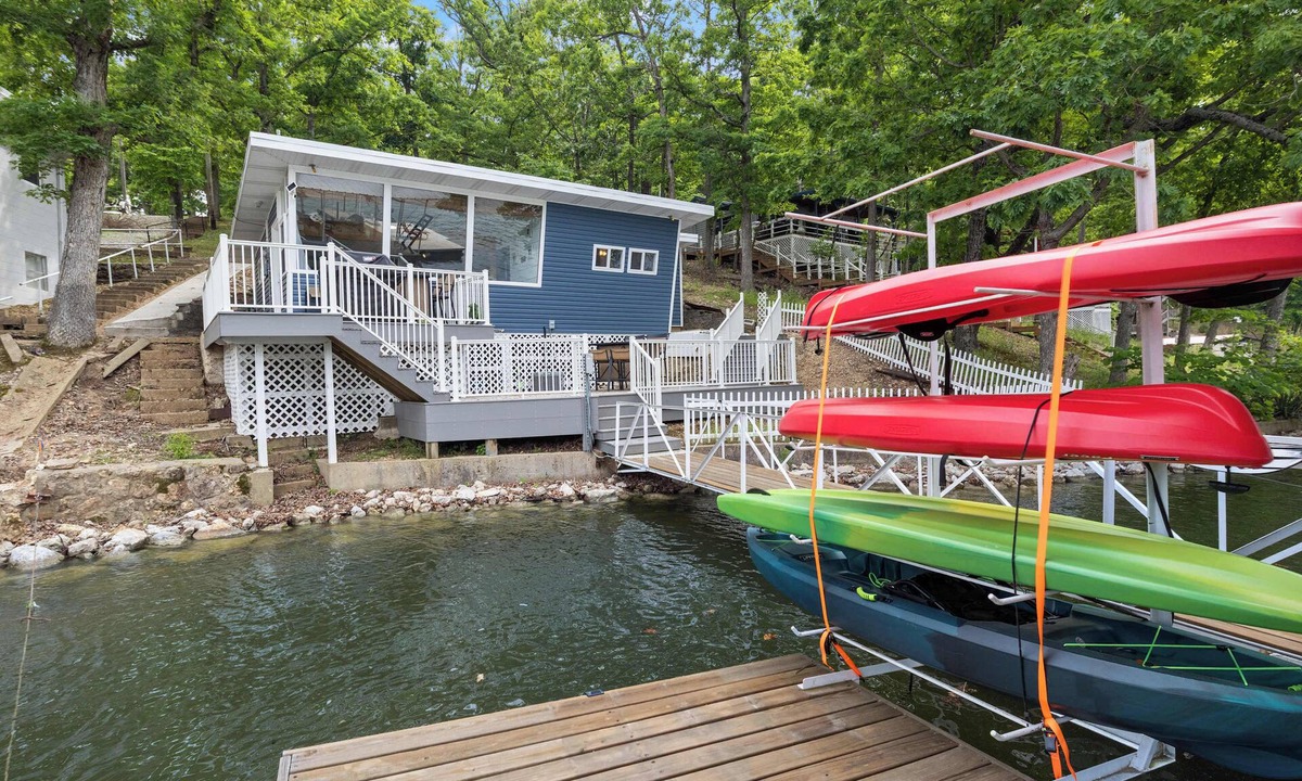 Rocky Mount House | Cozy Lake House with Dock