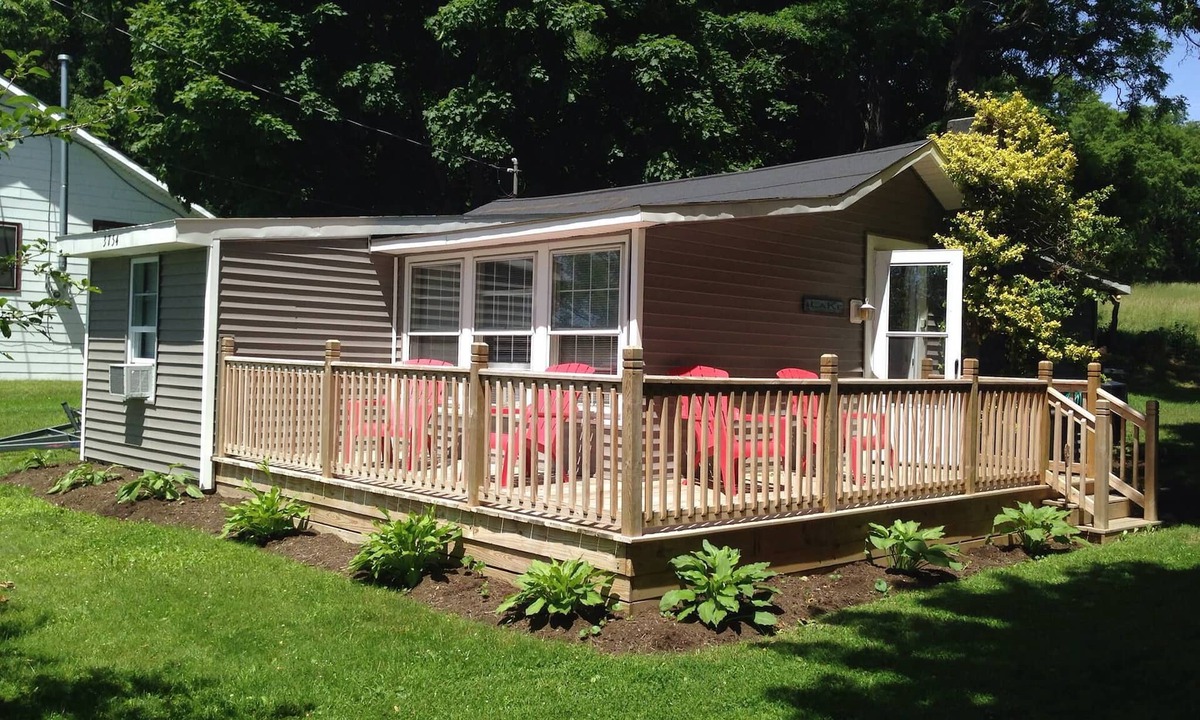 Valois House | Cozy Lakefront Home on Lamoka With Dock Access, Front Deck & Fire-pit!