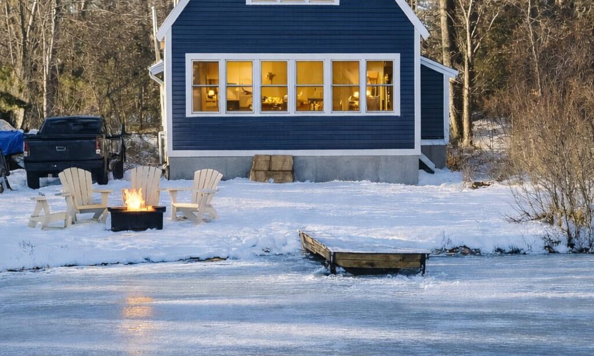 West Hopkinton House | Cozy Lakehouse with modern updates