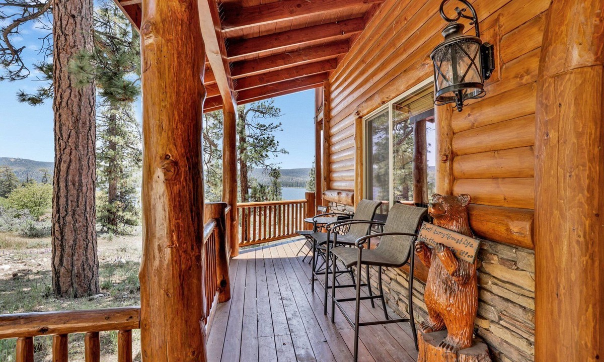Fawnskin Cabin | Cozy Lakeview Hideaway #2261