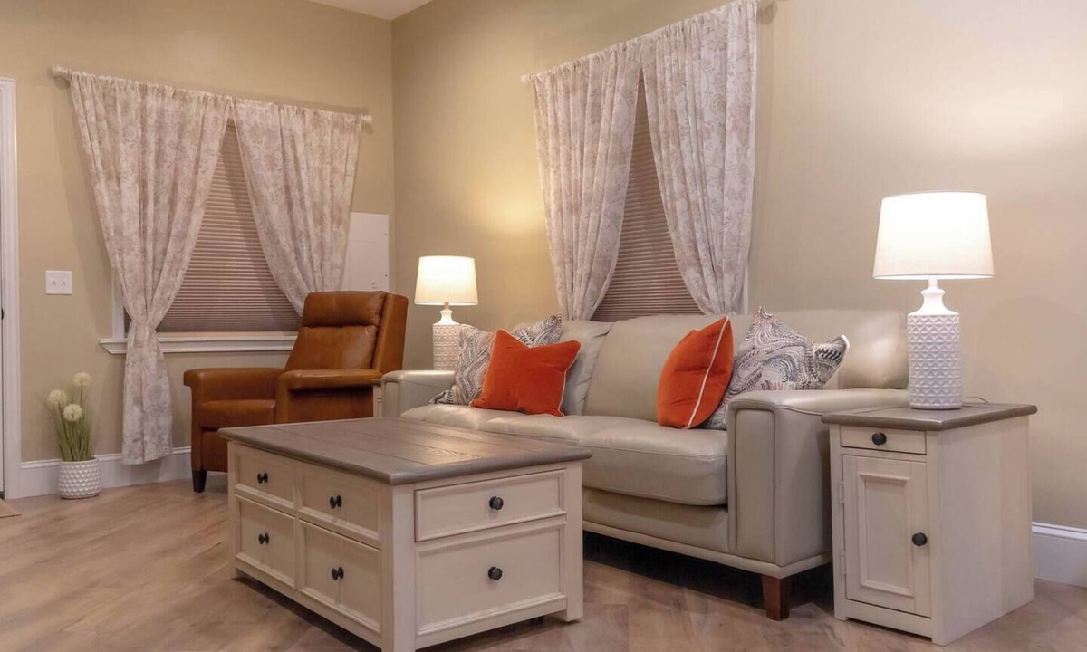 Forestburg House | Cozy living space, fully equipped kitchen, and peaceful country setting. Just minutes from local wineries and Red River Station BBQ—ideal for couples, friends, or small families. Also available for mid-term rentals, perfect for extended stays, work a