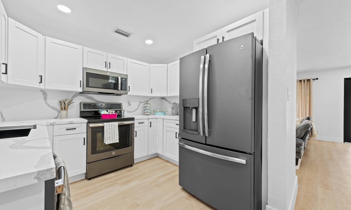 Lauderhill House | Cozy Luxe Escape Near Las Olas & Beach!