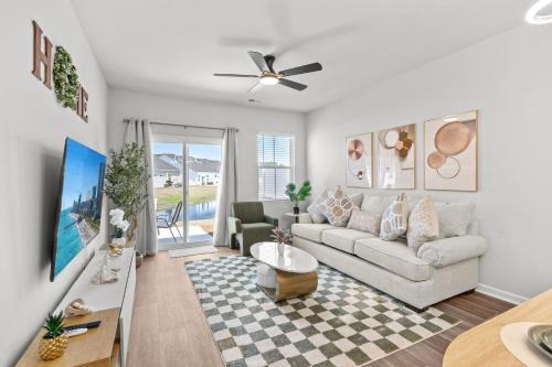 Carolina Forest House | Cozy Luxury Escape Brand New 3BR-3BA