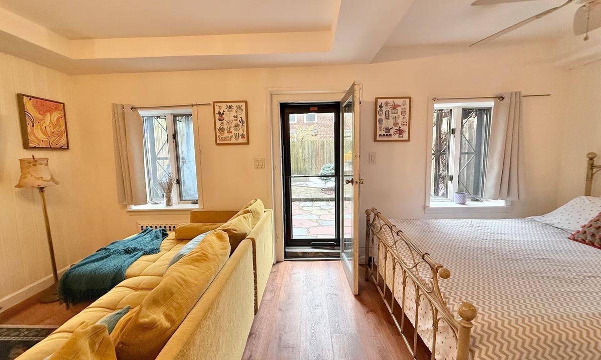 West New York Apartment | Cozy Manhattan View Suite