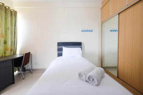 Pondokcina Apartment | Cozy Minimalist Studio @ Taman Melati Margonda Apartment By Travelio