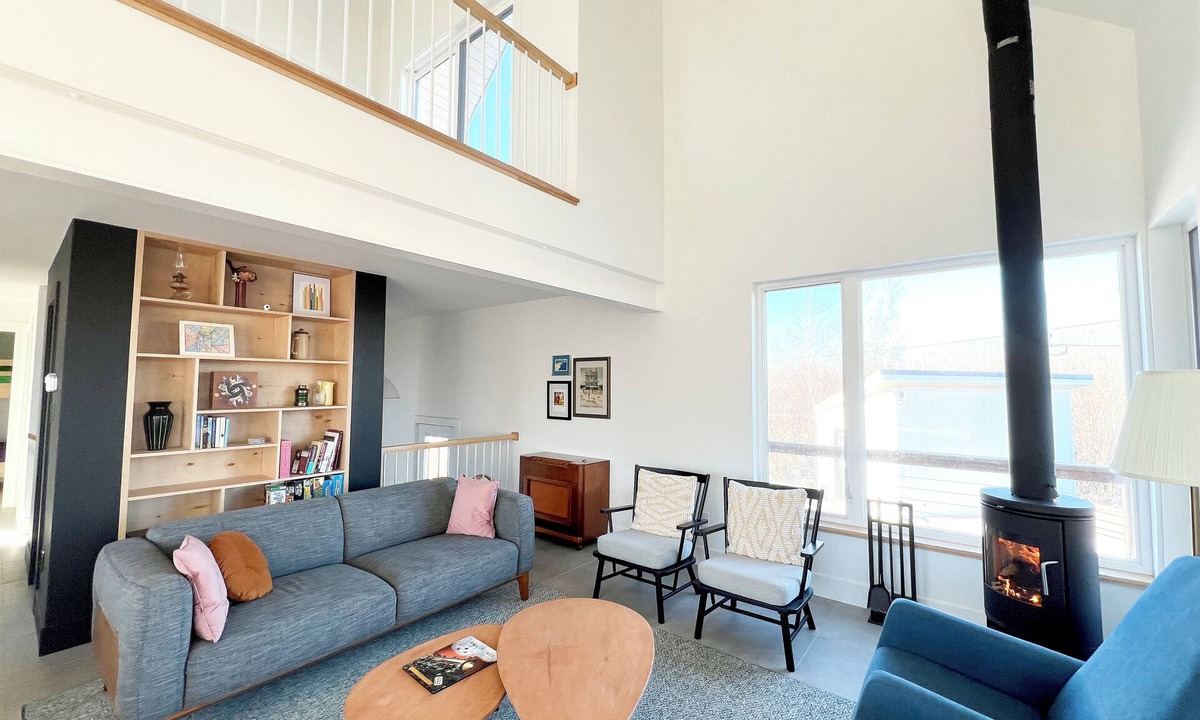 Cap-Pele Cottage | Cozy modern beach retreat,