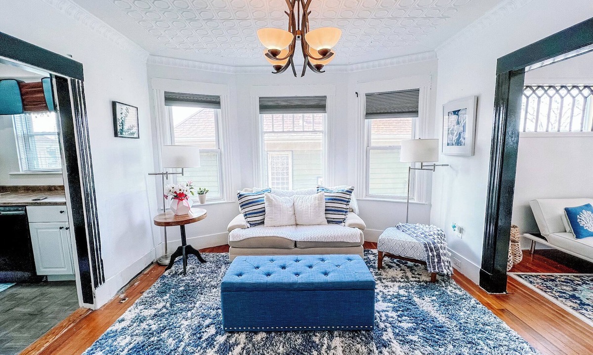 Winthrop House | Cozy & Modern Entire Home