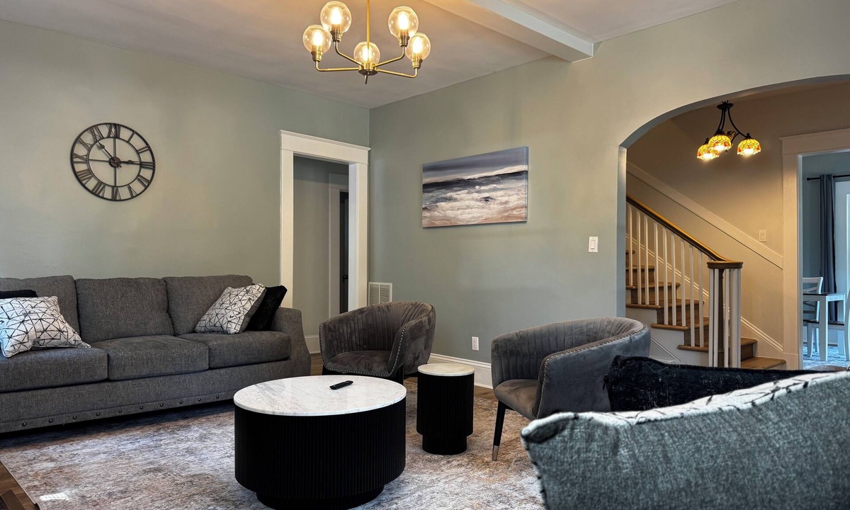 Westerwood House | Cozy Modern Farmhouse Getaway