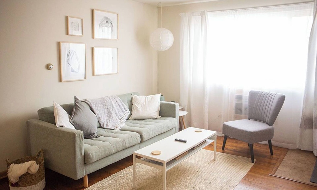 Westerville Apartment | Cozy Modern Garden Flat