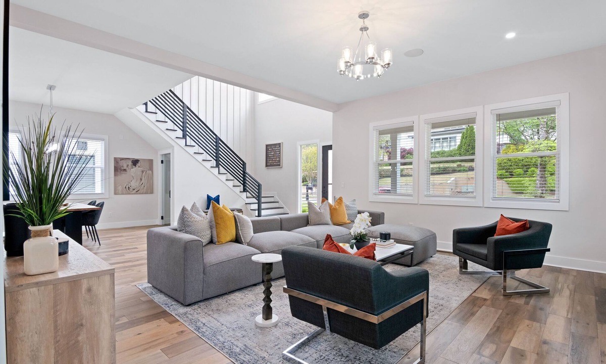 College Park House | Cozy, Modern Retreat in the Heart of College Park Perfect for Families & Guests!
