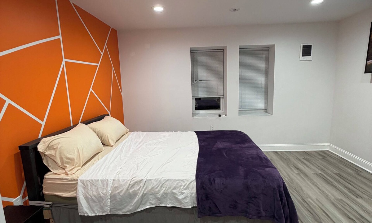 Overbrook Apartment | Cozy Modern Spacious Studio