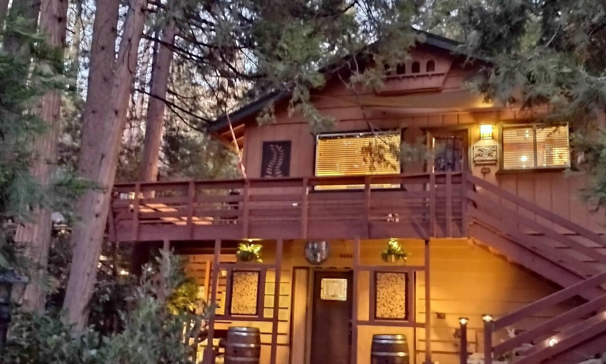 Idyllwild Cabin | Cozy modern rustic 1-bedroom studio in Idyllwild. Perfect hideout close to town