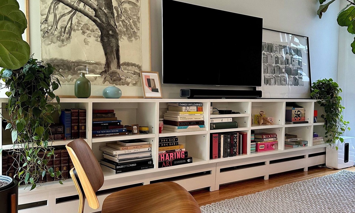 Downtown Buffalo House | Cozy & Modern Victorian in Historic Allentown, Buffalo