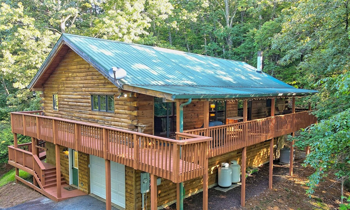 Wiley Cabin | Cozy Mountain Cabin