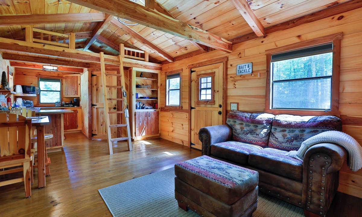 Eldred Cabin | Cozy Mountain Cabin w/Private Lake Access