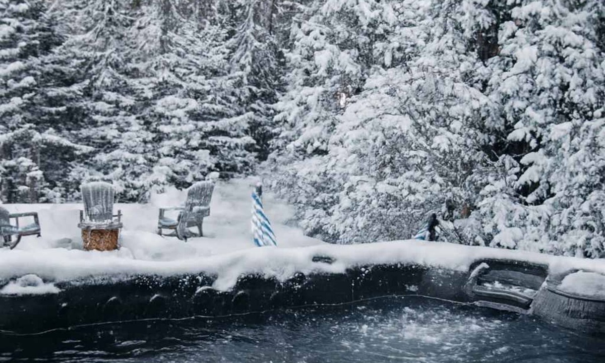 Notre-Dame-de-la-Merci Ski Chalet | Cozy nature refuge with hot tub
