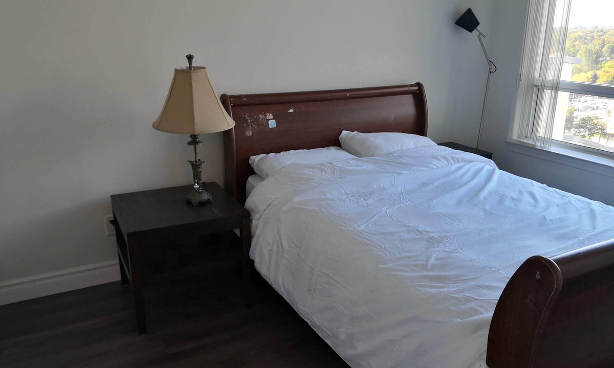 Willowdale Condo | Cozy North York Centre 1 BR Condo + Parking