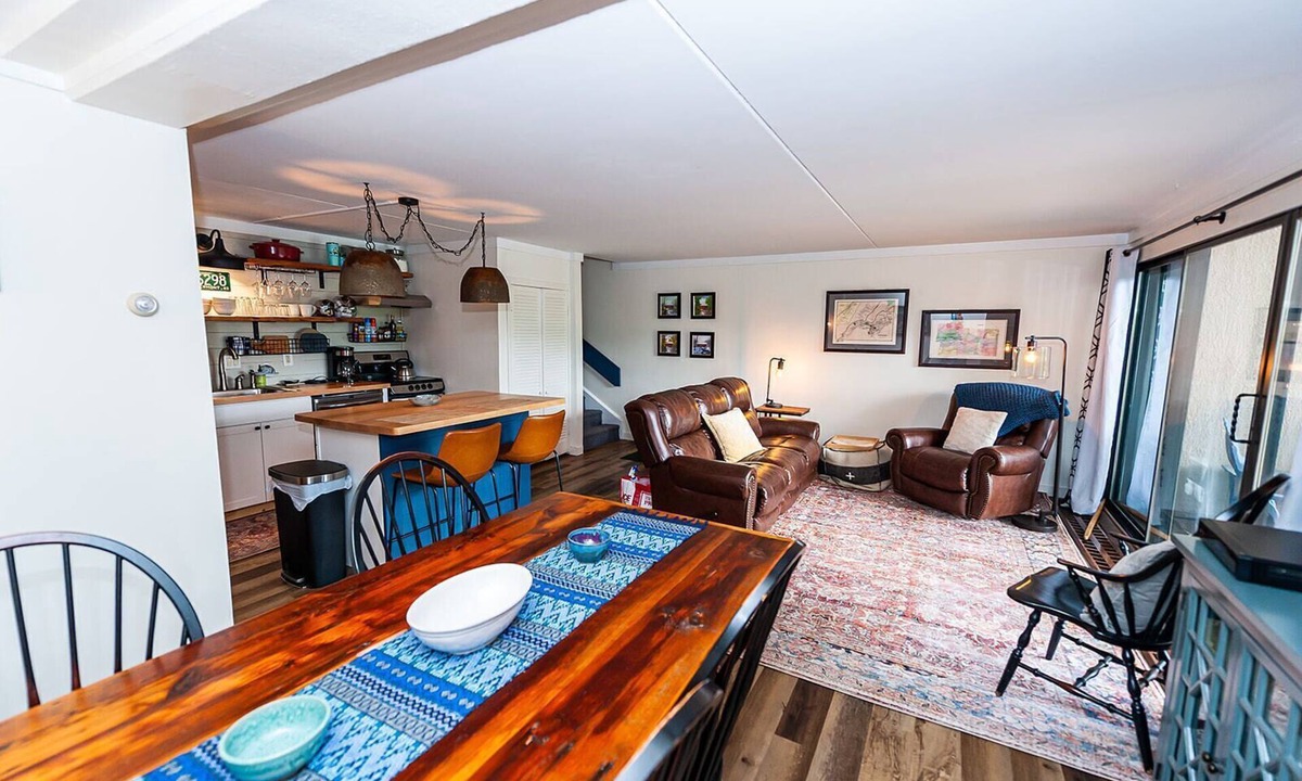 Stowe Area Condo | Cozy Notch View Retreat