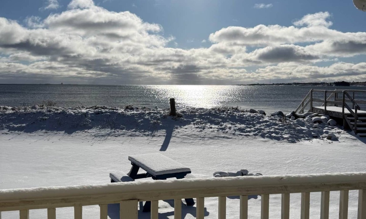 Lockeport Cottage | Cozy Oceanfront Cottage · 2 Bedrooms · Pet Friendly