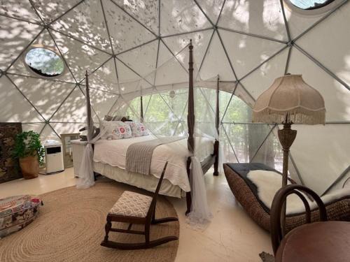 Eatonton Other | Cozy Off-Grid Dome Retreat in the Woods