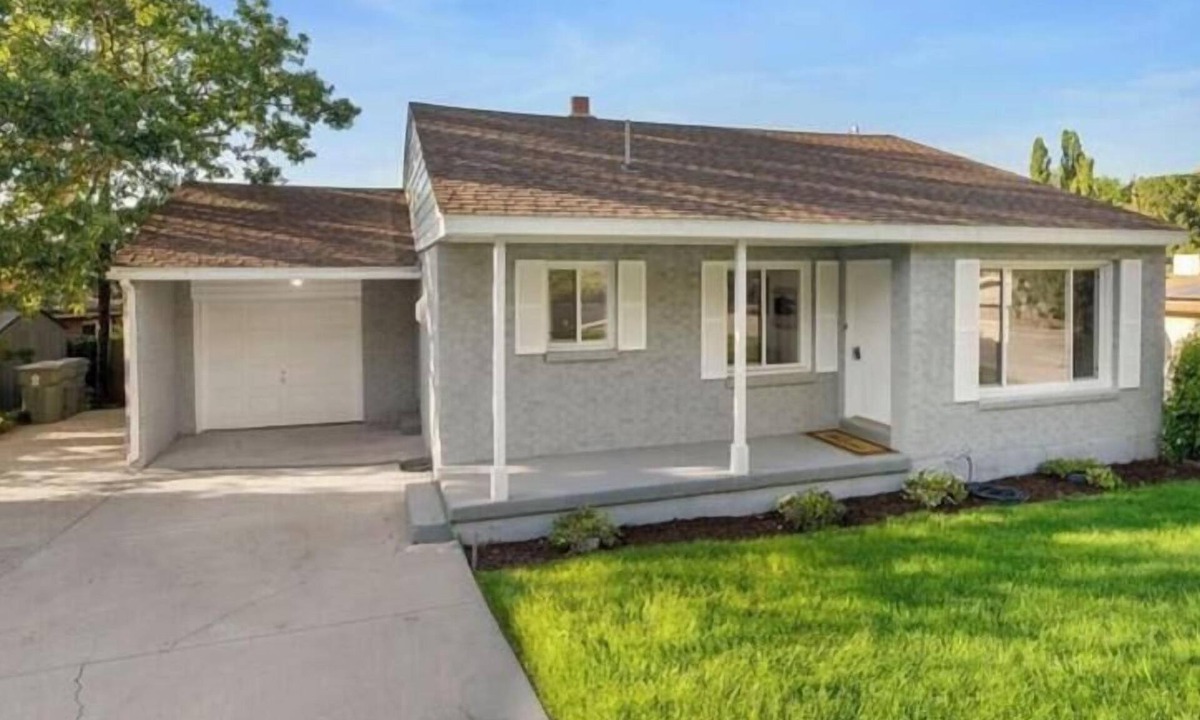 South Ogden House | Cozy Ogden Retreat Large Yard Waffles Too!