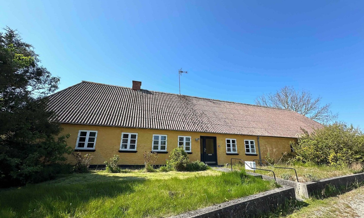 Soby House | Cozy older property on Ærø