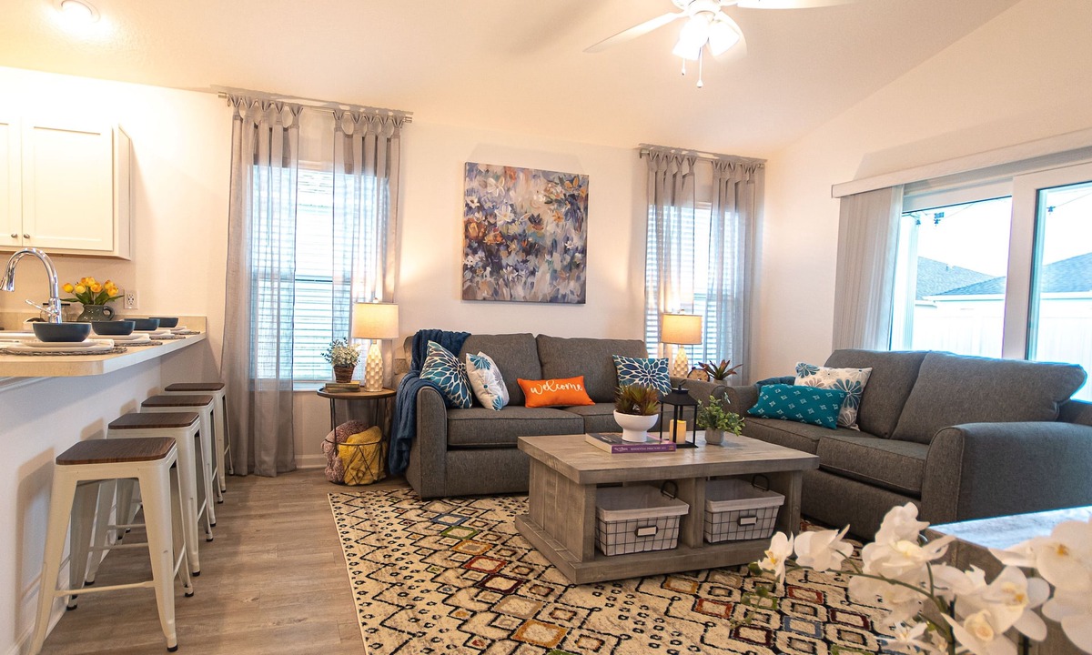 Okahumpka House | Cozy Patio Villa