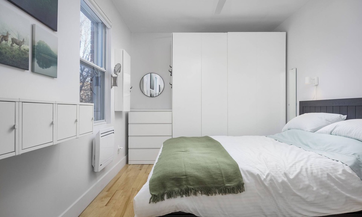 Pointe-Saint-Charles House | Cozy pied à terre with private garden, in trendy Pointe Saint Charles.