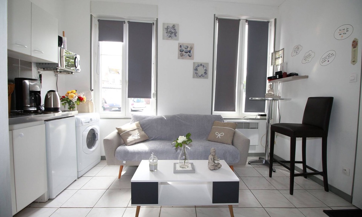 La Fere Apartment | Cozy place la fere 02