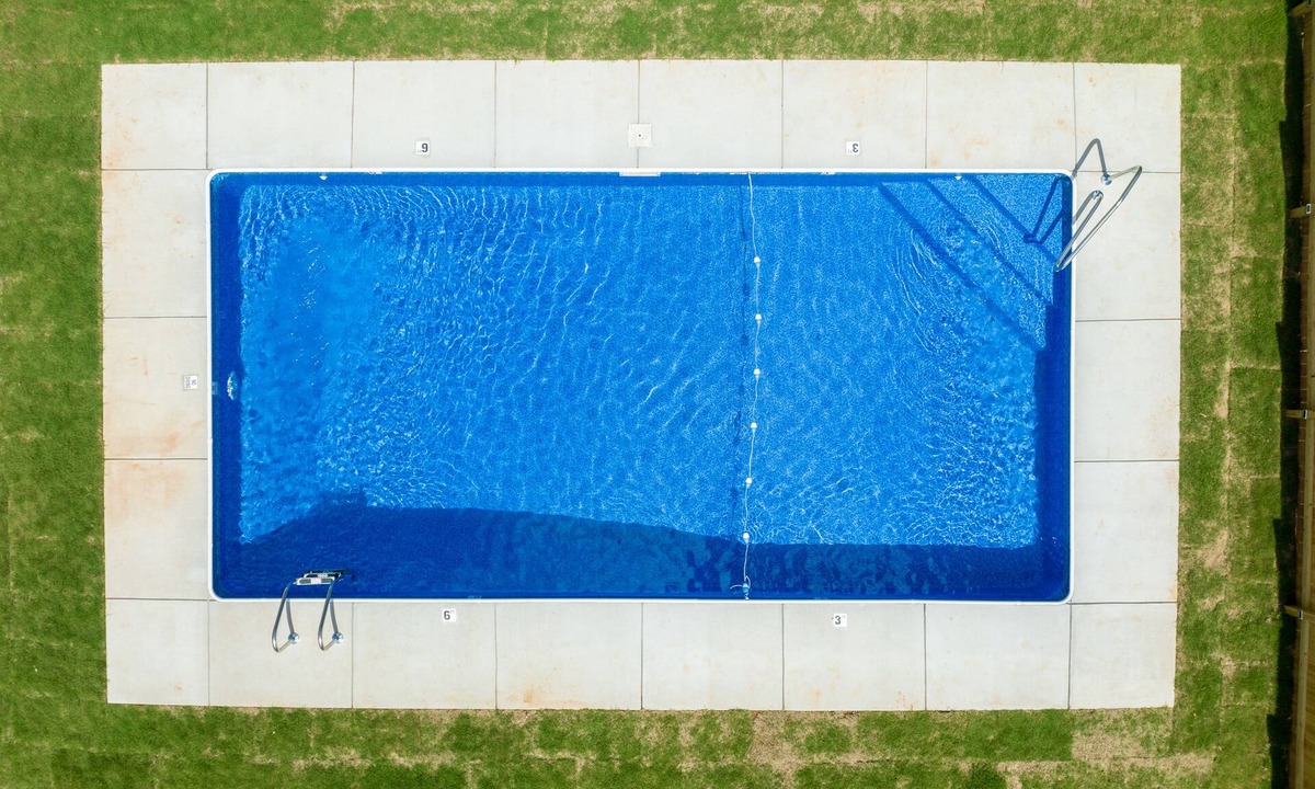 Stone Mountain House | Cozy Pool Staycation Getaway