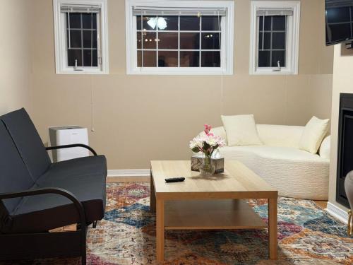 Waverly Beach Apartment | Cozy Private Basement Apartment in Fort Erie