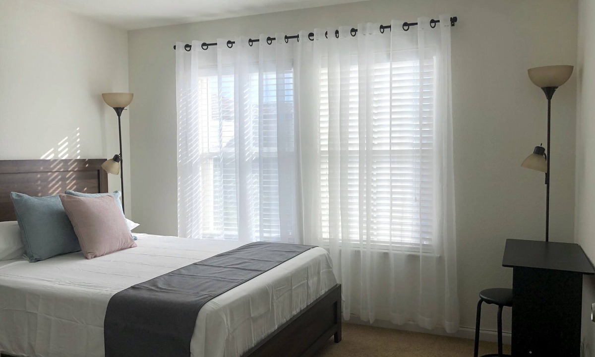 Woodland House | Cozy Private Bedroom