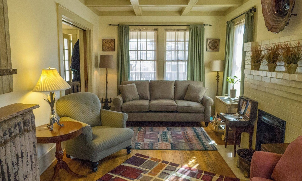 Asheville Cottage | Cozy Private Cottage in the Heart of Downtown Asheville - 300 5-star reviews!