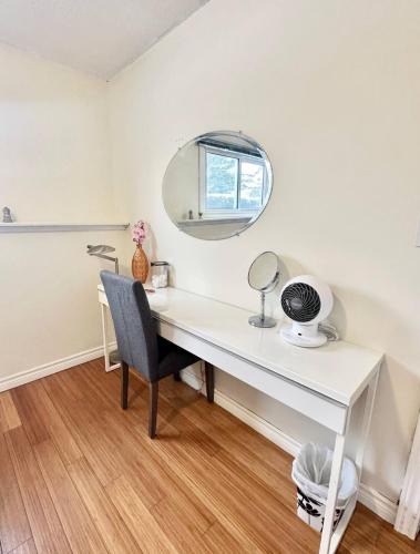 Sudbury Apartment | Cozy & Private Full Floor at Minnow Lake