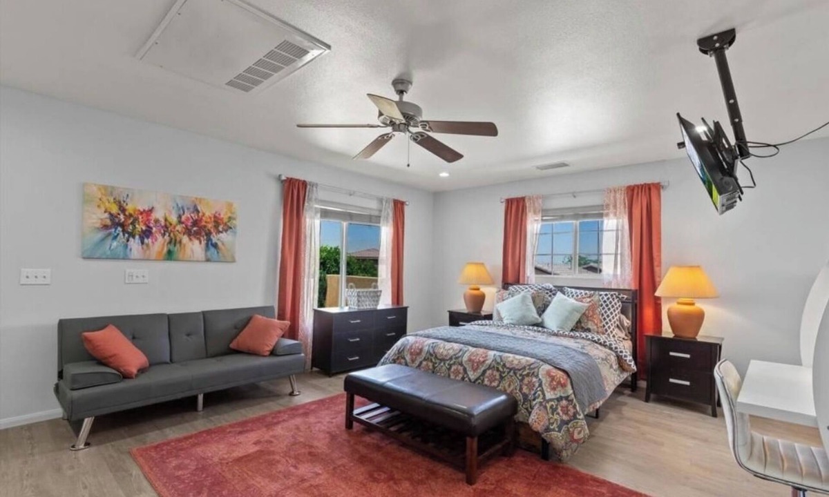 Palm Springs Apartment | Cozy private studio in serene Cathedral City with AC and Balcony