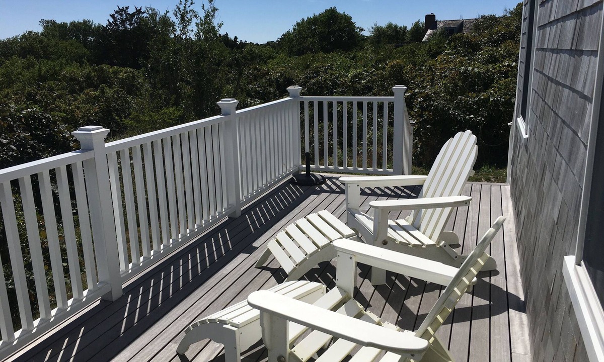 Quidnet House | Cozy Quidnet Cottage