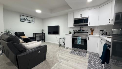 Southwest Calgary Apartment | Cozy & Quiet Calgary 2BR Suite